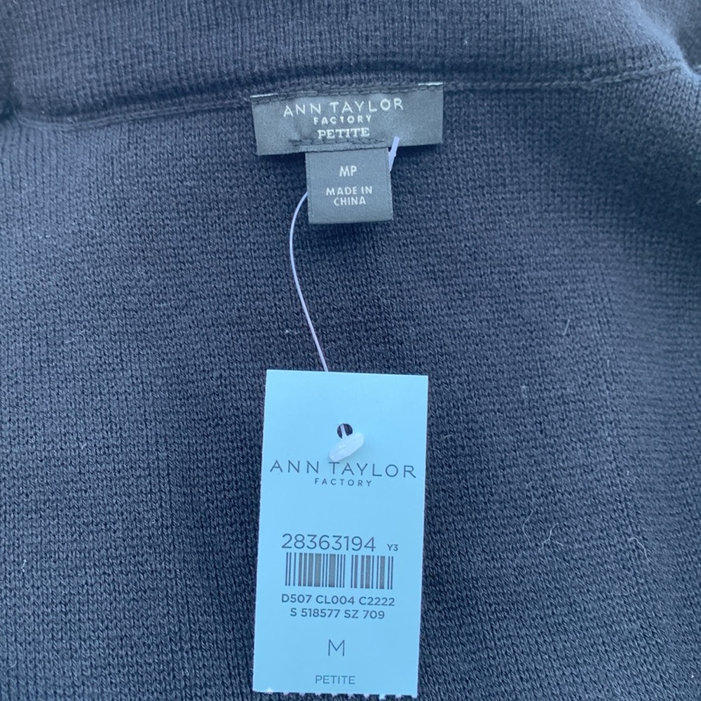 🌟Host Pick✨Ann Taylor Factory- Sweater Blazer NWT - Picture 6 of 8